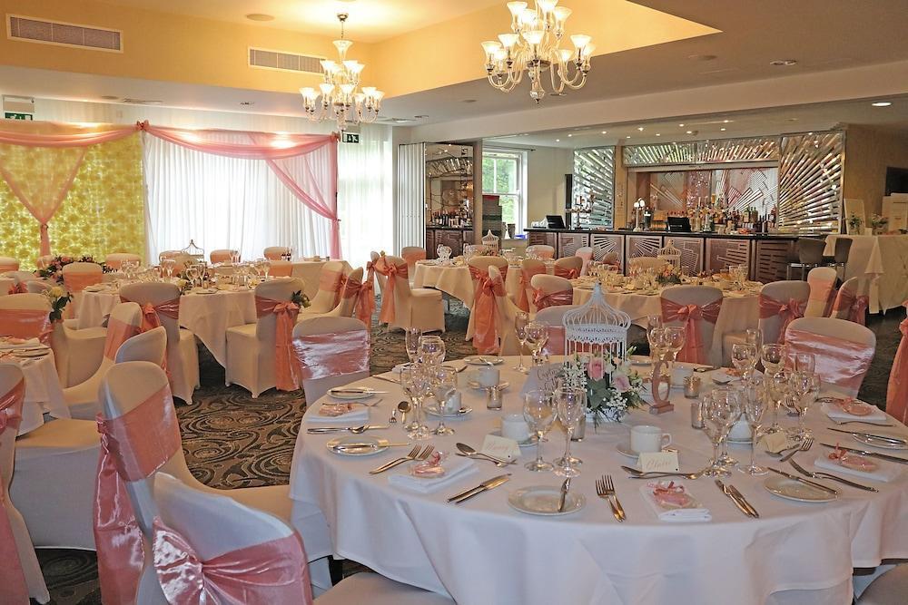 The Pinewood Hotel Slough Kültér fotó