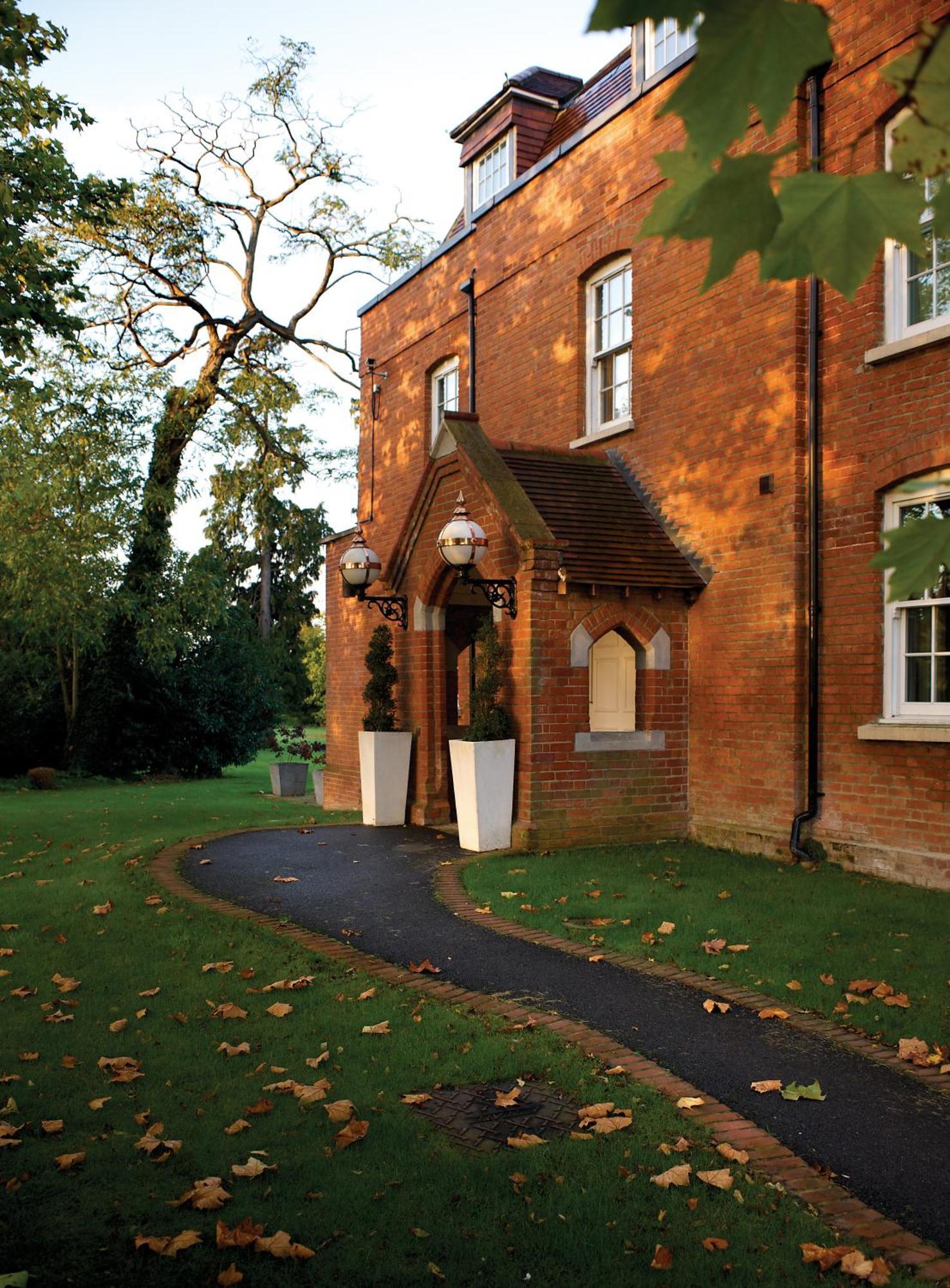 The Pinewood Hotel Slough Kültér fotó
